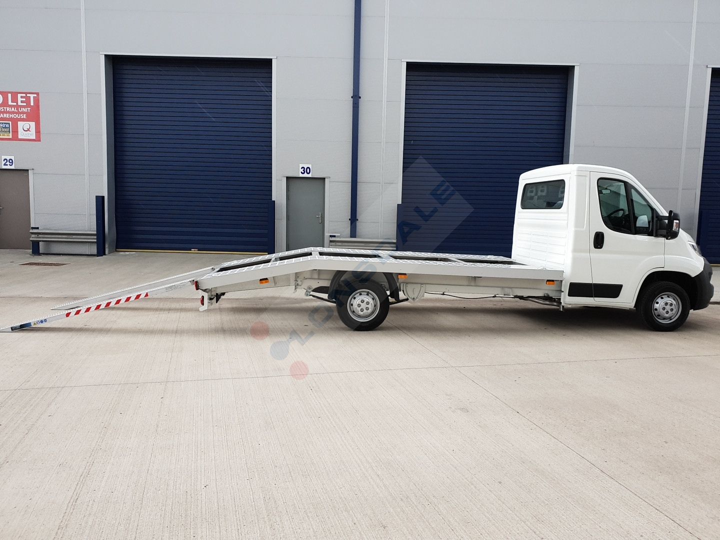 Citroen Relay Transporter 16.0ft 335L3 2.2BlueHDi 140ps Euro 6.4