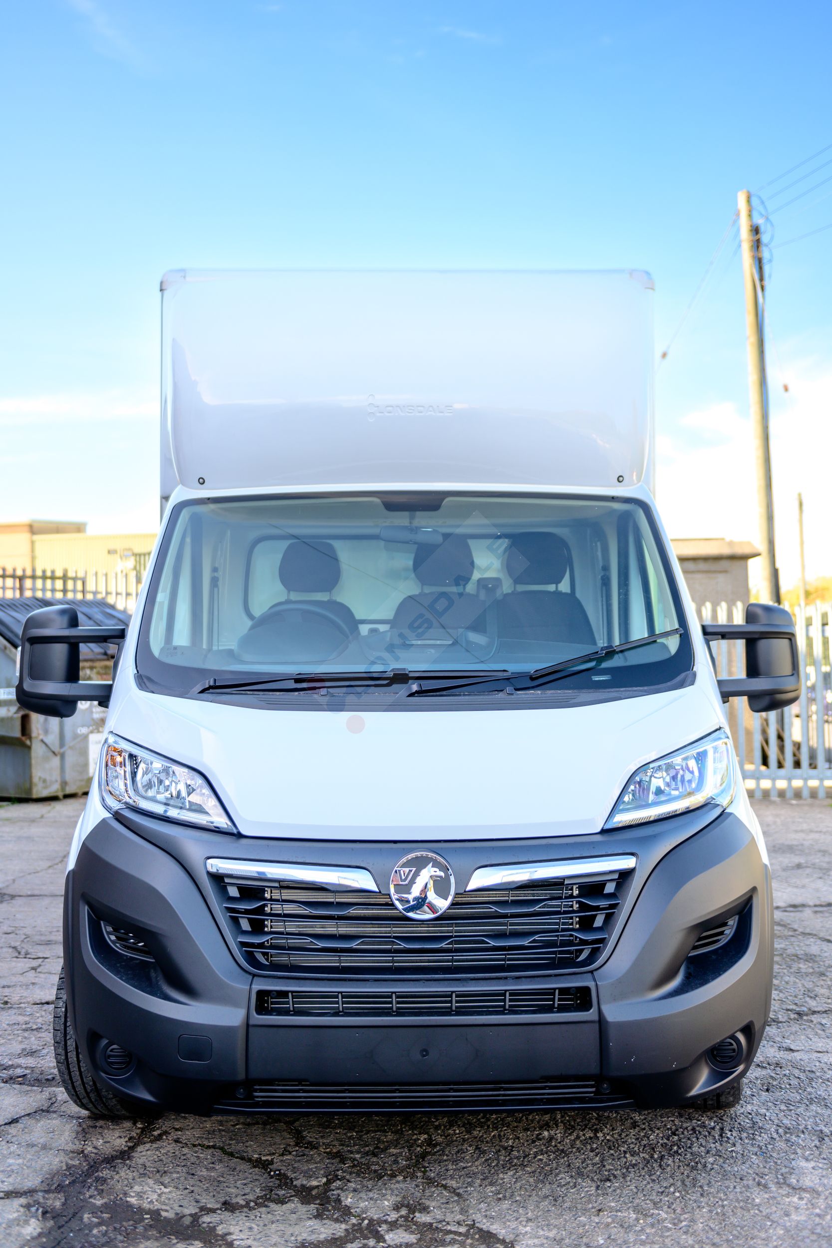 Vauxhall Movano Lightweight Luton Body van 35L3